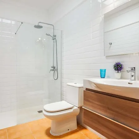 Βίλα Playa Blanca Sleeps 6 Air Con Wifi
